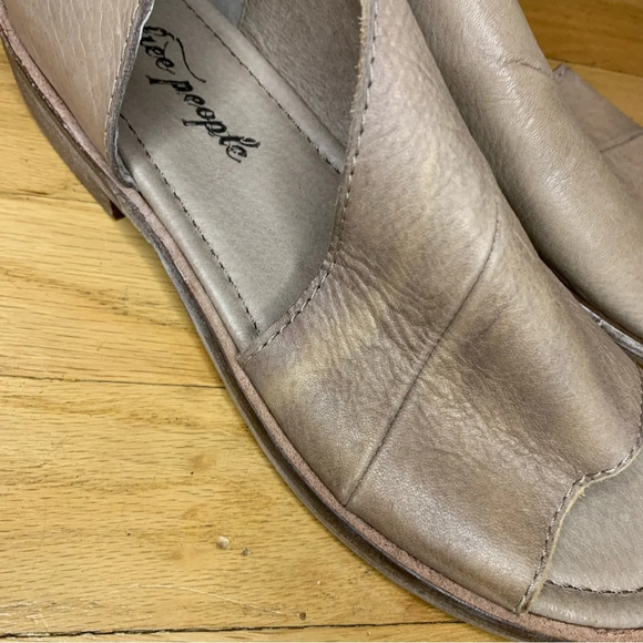 Free People Mont Blanc Asymmetrical Sandal - Size 38 - Picture 4 of 11